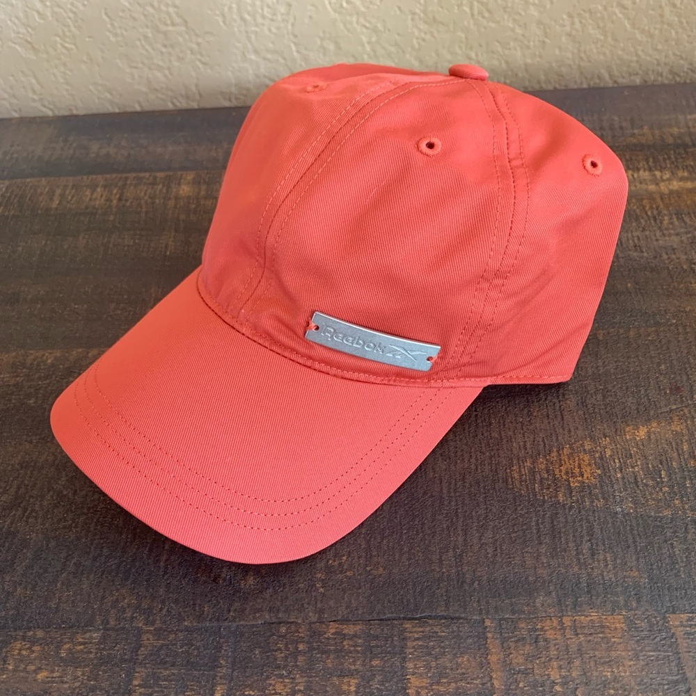 NWT-Reebok Foundation Hat